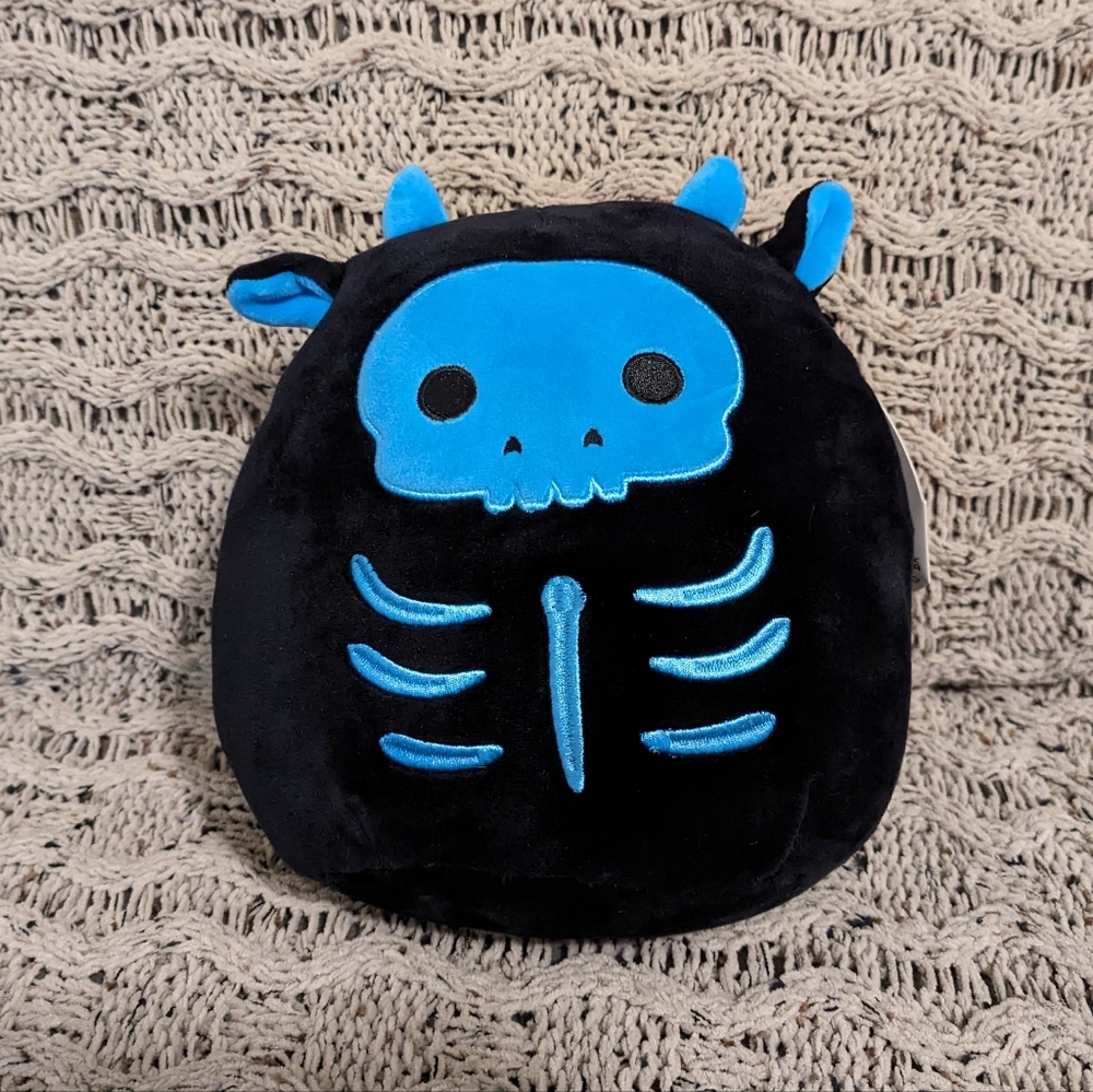 FREE w/ Purchase Teagan Cow 8"